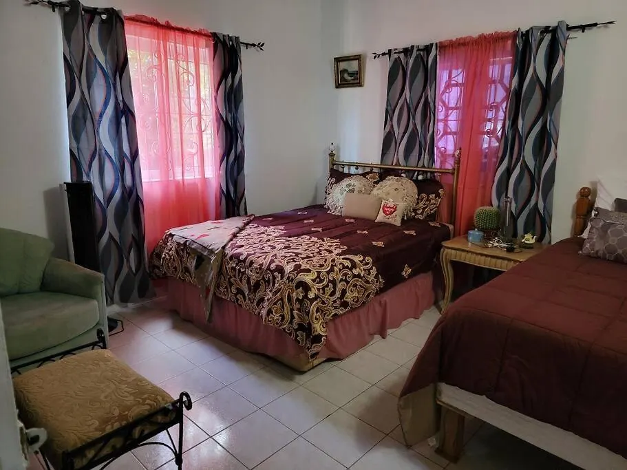 Ruby'S Place Boscobel Apartment